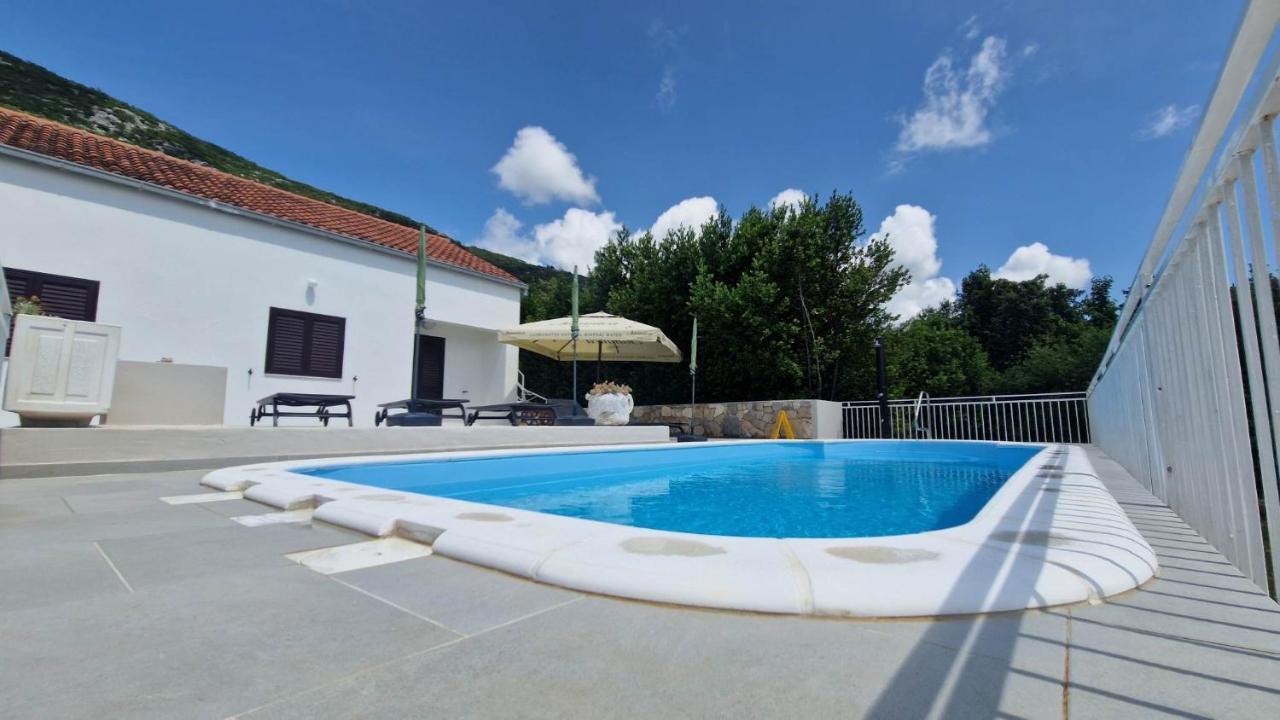 Villa Paradise Garden Стон Екстериор снимка